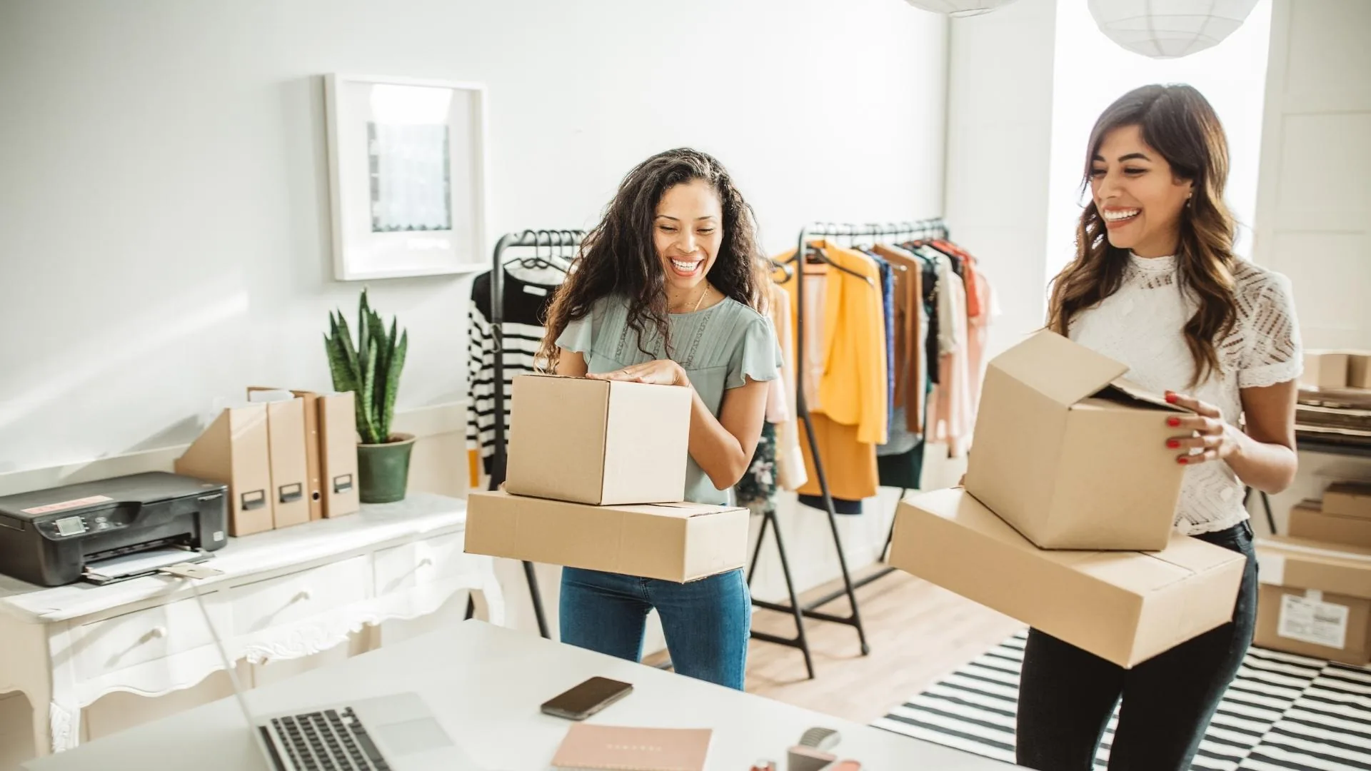 7 Ways to Successfully Scale Your DTC eCommerce Brand